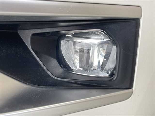 MITSUBISHI DELICA D:5 4WD 2019