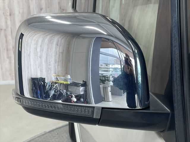 MITSUBISHI DELICA D:5 4WD 2019