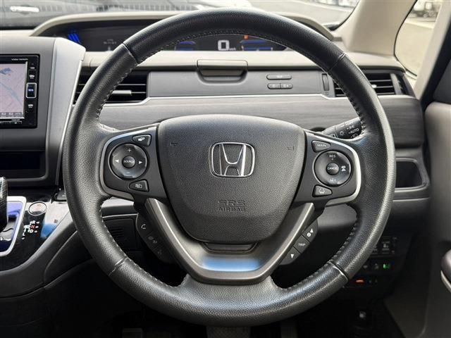 HONDA FREED plus HYBRID 2019