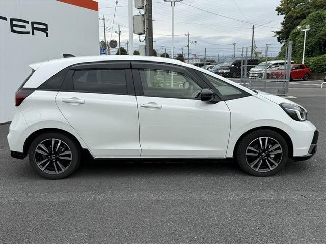 HONDA FIT e:HEV 2022