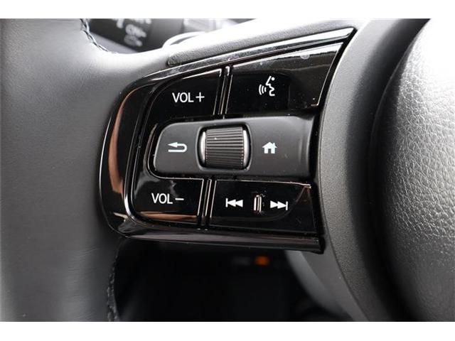 HONDA VEZEL e:HEV 2025