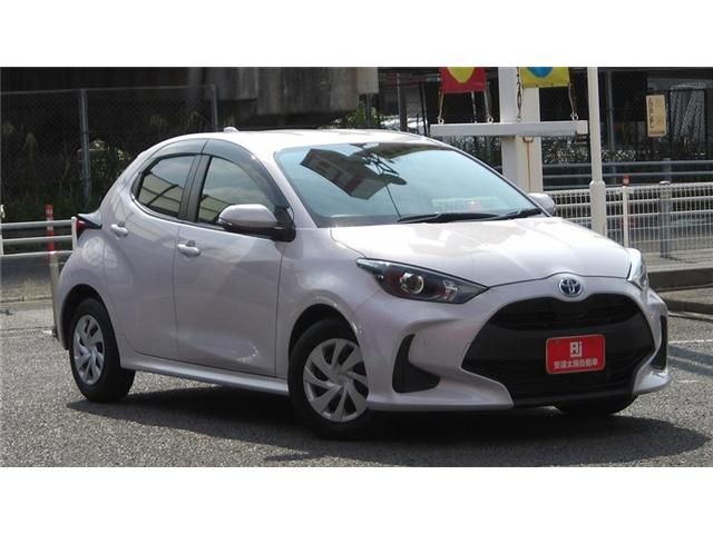 TOYOTA YARIS HYBRID 2020