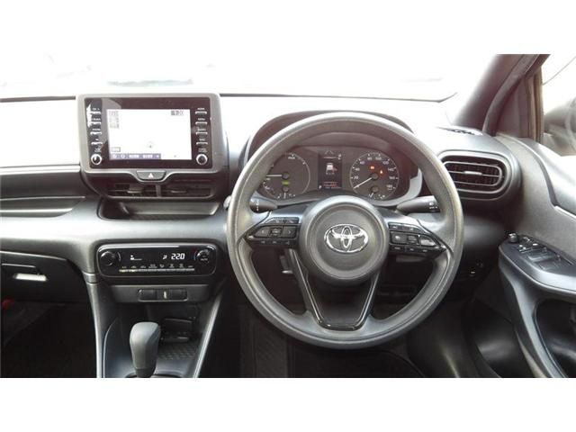 TOYOTA YARIS HYBRID 2020