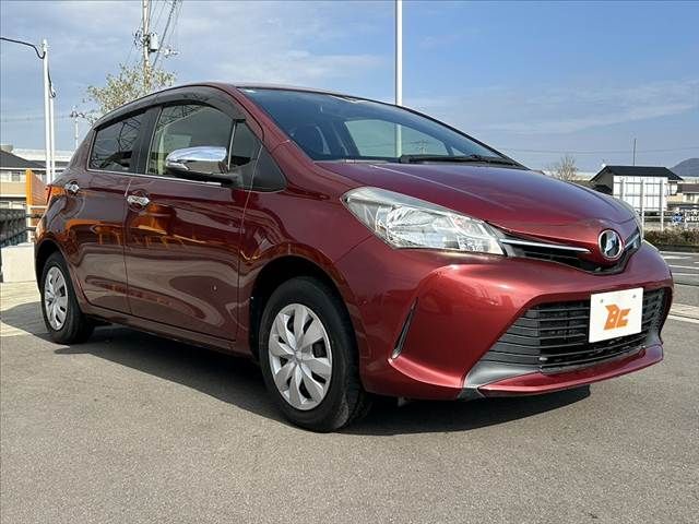 TOYOTA VITZ 2015