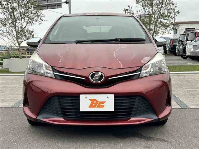 TOYOTA VITZ 2015