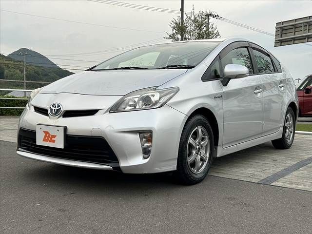 TOYOTA PRIUS 2014