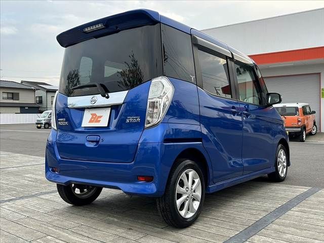 NISSAN DAYZ ROOX 2018