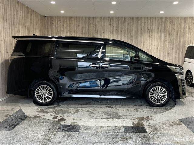TOYOTA VELLFIRE  HYBRID 4WD 2019