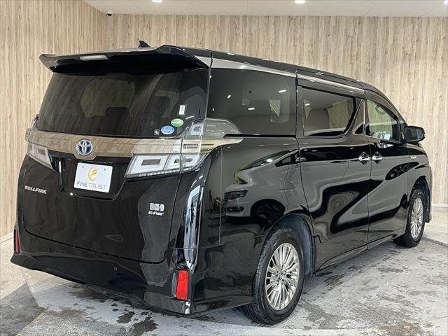 TOYOTA VELLFIRE  HYBRID 4WD 2019