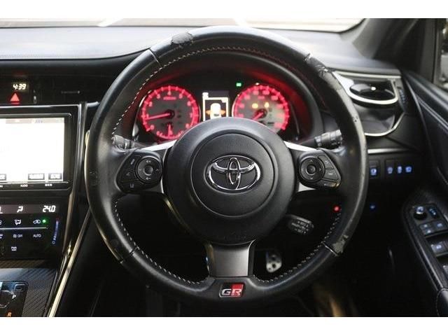 TOYOTA HARRIER 2WD 2017