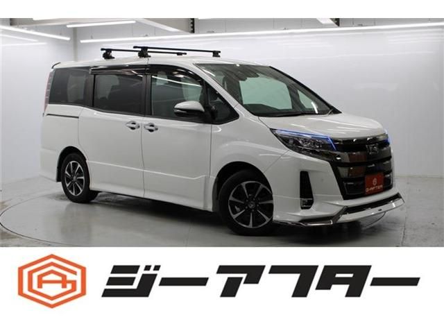 TOYOTA NOAH 2019