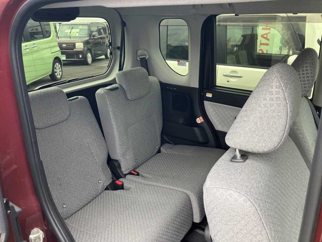 DAIHATSU TANTO 4WD 2022