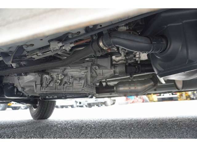 TOYOTA HIACE van 2WD 2018