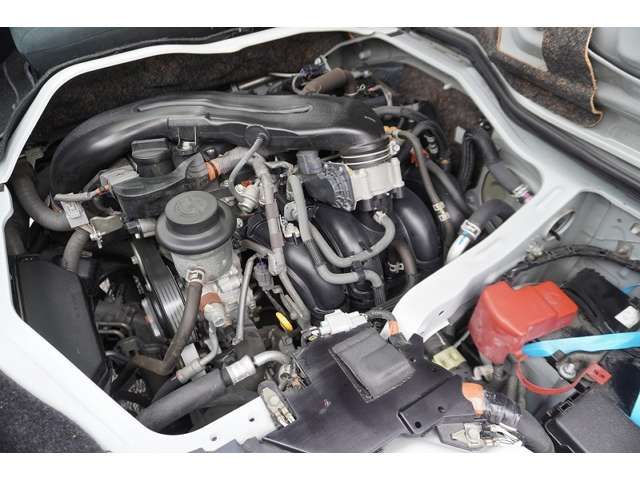 TOYOTA HIACE van 2WD 2018