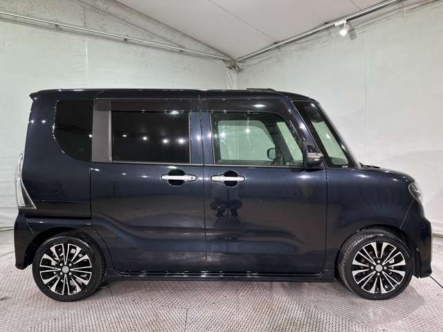 DAIHATSU TANTO CUSTOM 2019
