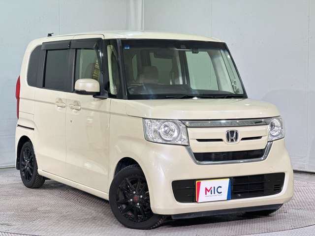 HONDA N BOX 2017