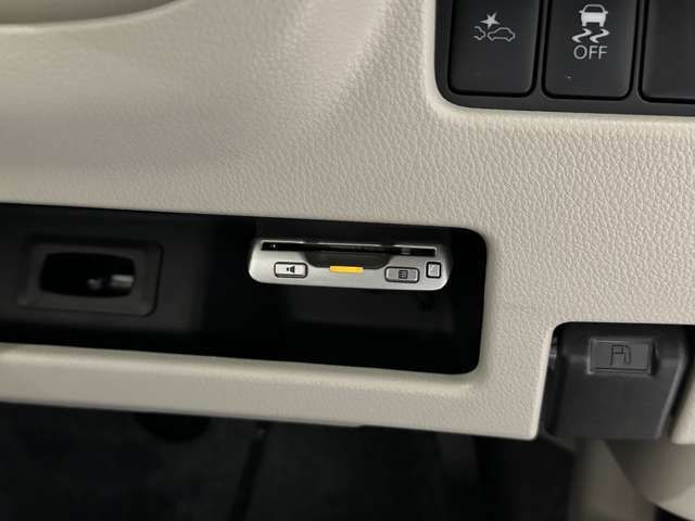 MITSUBISHI eK SPACE 2019