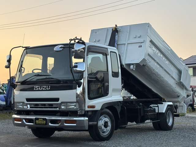 ISUZU FORWARD 2004