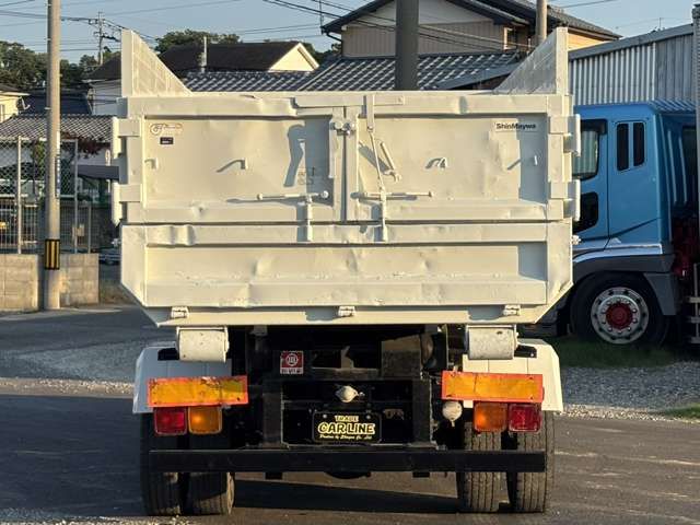 ISUZU FORWARD 2004