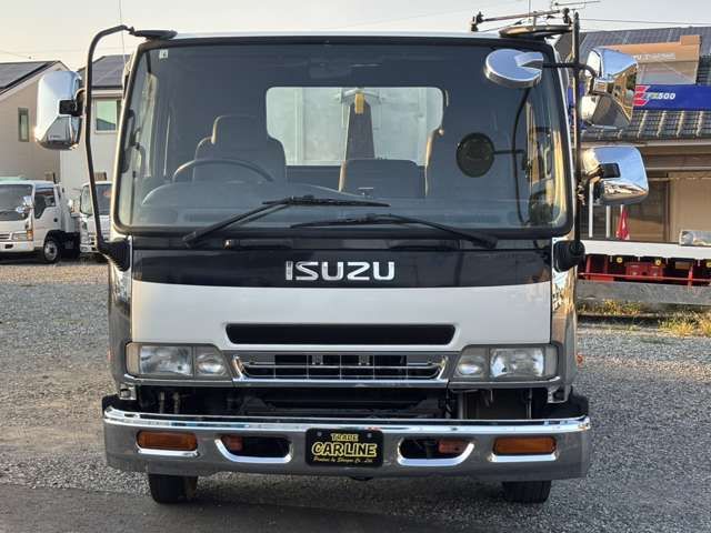 ISUZU FORWARD 2004