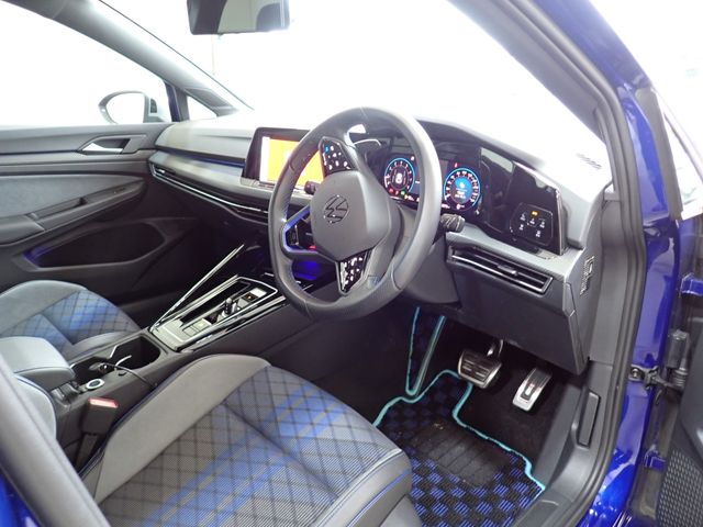 VOLKSWAGEN VOLKSWAGEN GOLF R VARIANT 2024