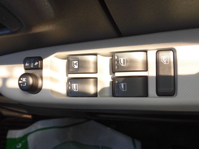 DAIHATSU MIRA TOCOT 4WD 2020