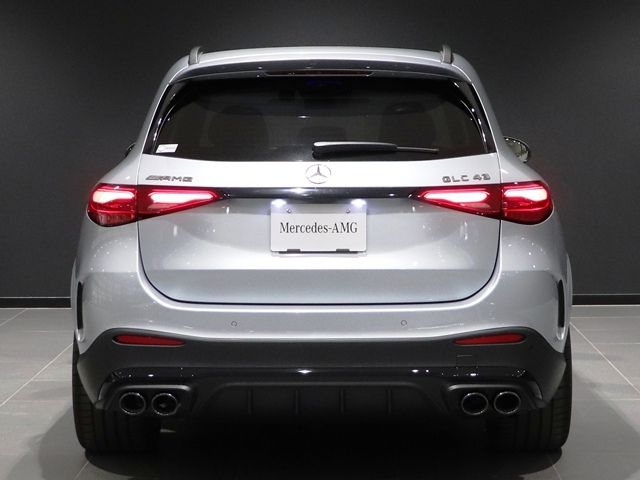 MERCEDES BENZ MERCEDES AMG GLCclass 2025