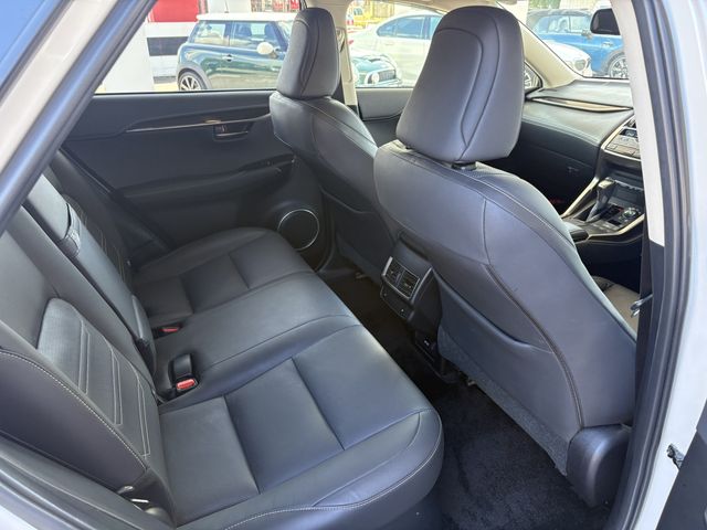 TOYOTA LEXUS NX300h AWD 2018