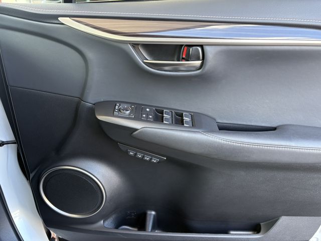 TOYOTA LEXUS NX300h AWD 2018