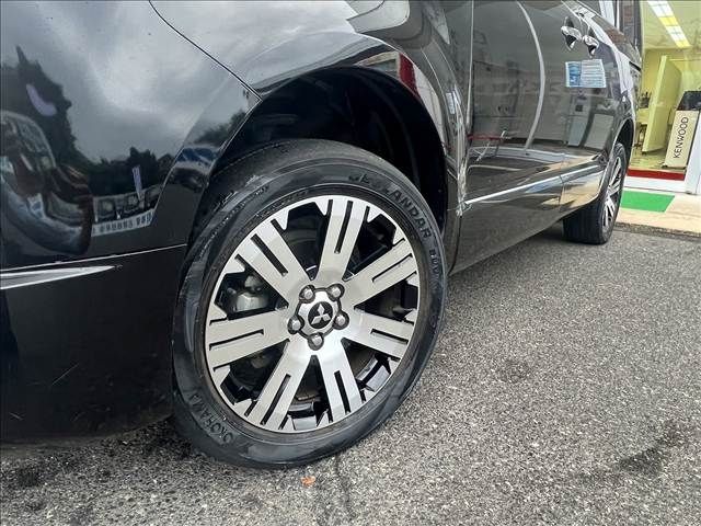 MITSUBISHI DELICA D:5 4WD 2019