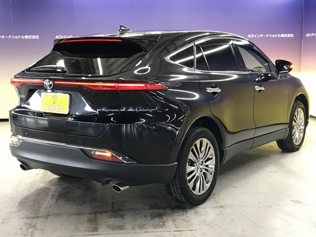 TOYOTA HARRIER 2WD 2021