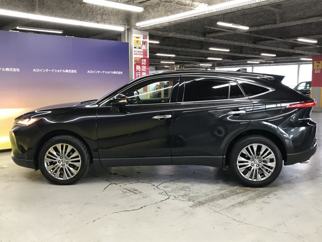 TOYOTA HARRIER 2WD 2021