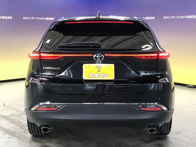 TOYOTA HARRIER 2WD 2021