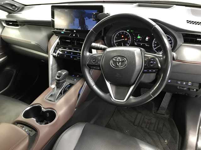 TOYOTA HARRIER 2WD 2021