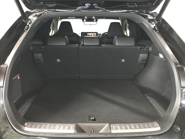 TOYOTA HARRIER 2WD 2021