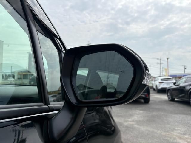 TOYOTA SIENTA HYBRID 2025