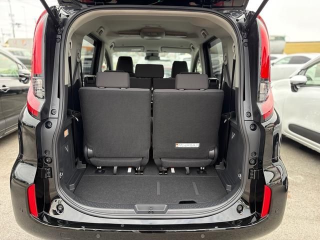 TOYOTA SIENTA HYBRID 2025