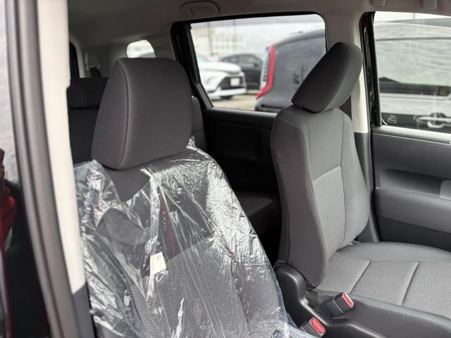 TOYOTA SIENTA HYBRID 2025