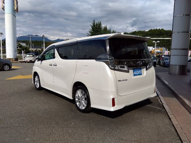 TOYOTA VELLFIRE 4WD 2018