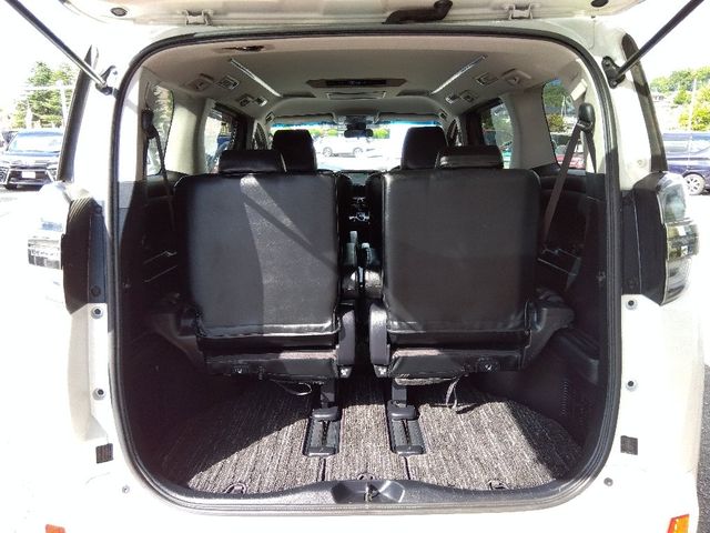 TOYOTA VELLFIRE 4WD 2018