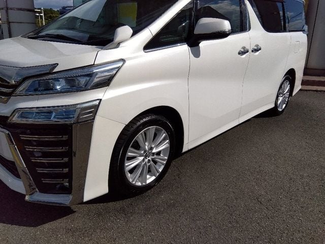 TOYOTA VELLFIRE 4WD 2018