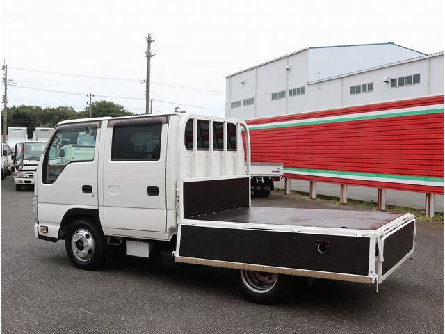 ISUZU ELF 2015