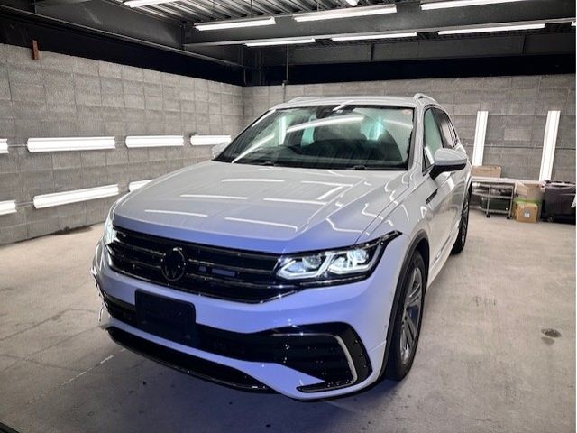 VOLKSWAGEN VOLKSWAGEN TIGUAN 2023