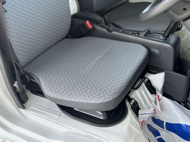 NISSAN NT100 CLIPPER 2023