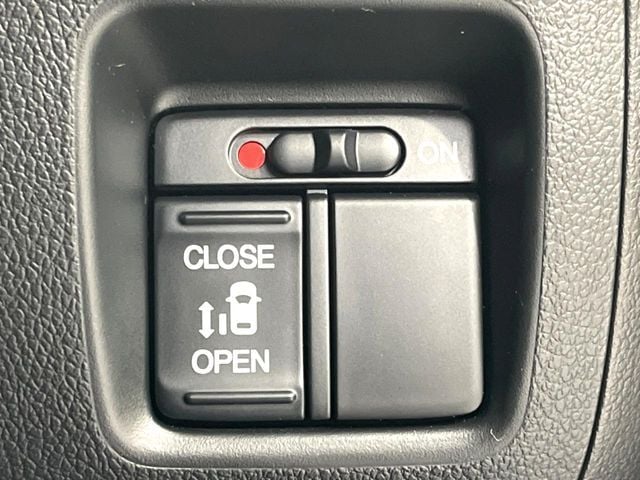 HONDA N BOX CUSTOM 2013