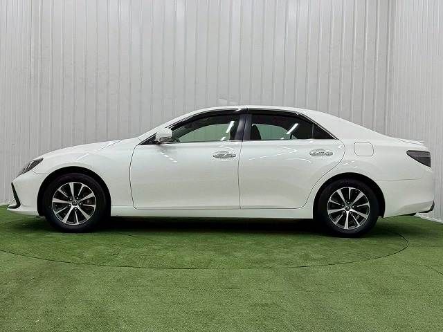 TOYOTA MARK X 2017
