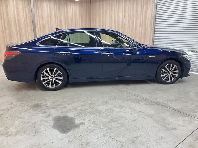 TOYOTA CROWN sedan hybrid 2018