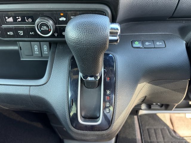 HONDA N BOX CUSTOM 2020