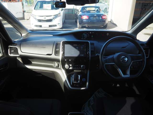 NISSAN SERENA  WG 2018