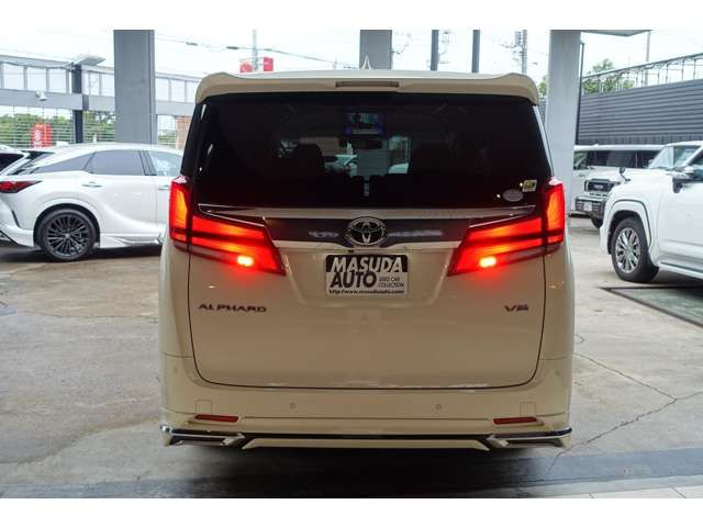 TOYOTA ALPHARD 4WD 2018
